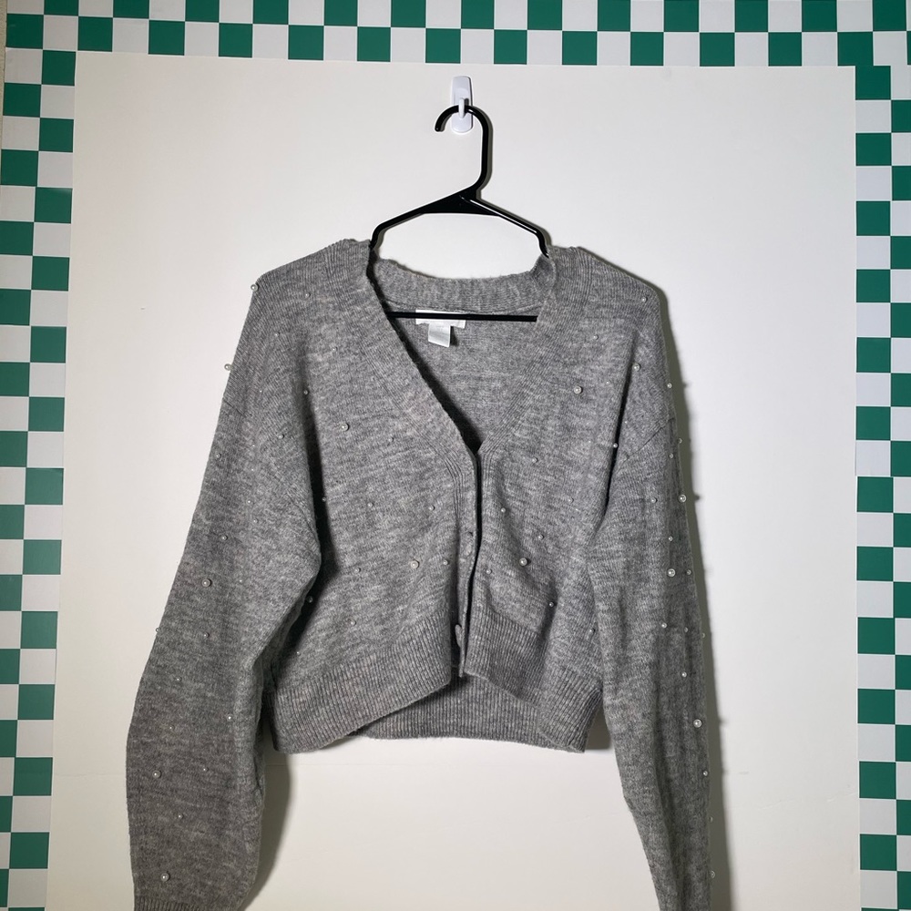 H&M Women’s Fashion Sweater with Pearls (Size: Small, Women)